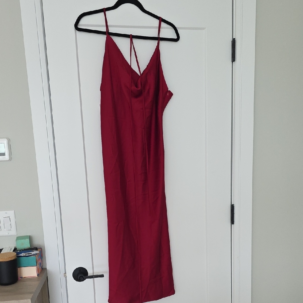 Sleek Wine-Red Midi Slip Dress with Delicate Straps